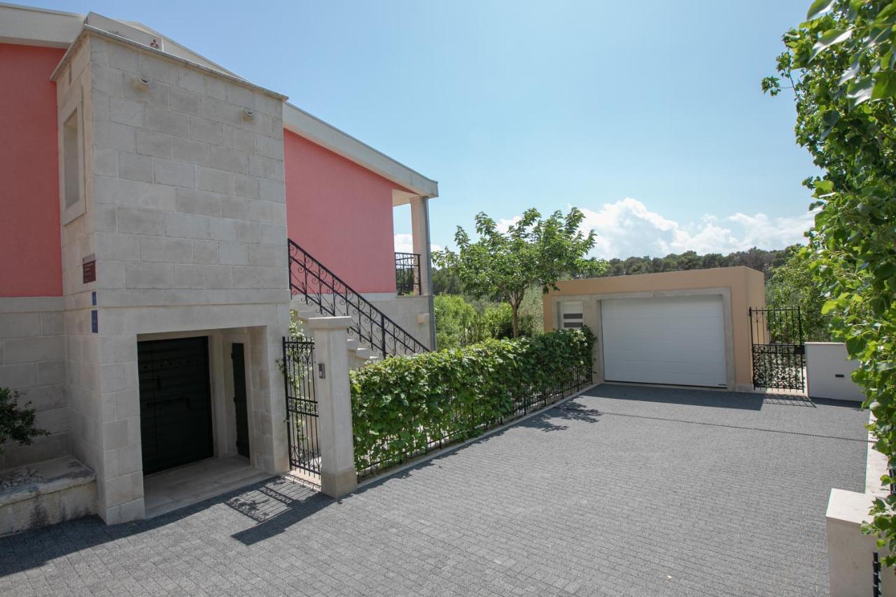 Apartment Vila Volicija Makarska Esterno foto