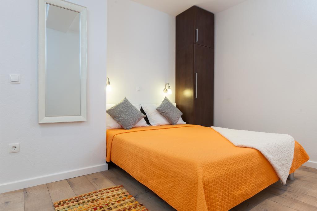 Apartment Vila Volicija Makarska Esterno foto