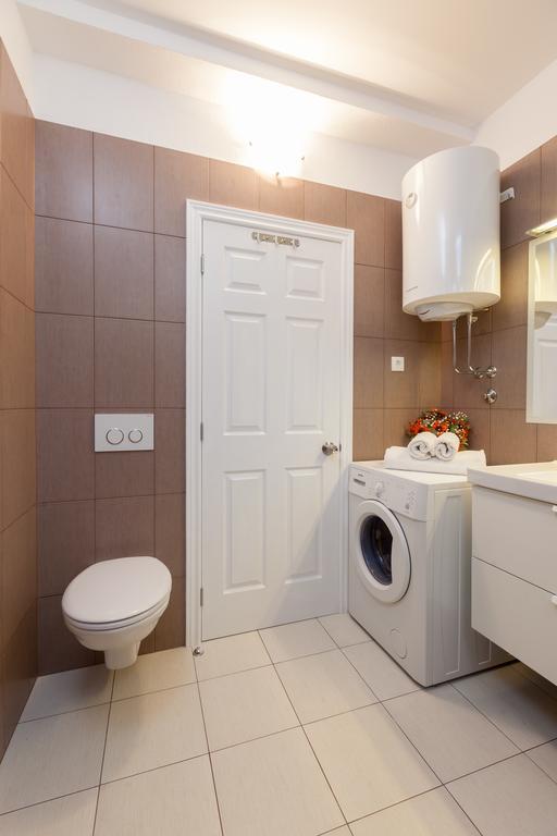 Apartment Vila Volicija Makarska Esterno foto